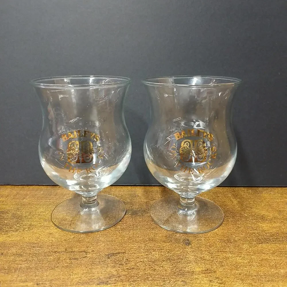 Lot of 2 Bailey’s Irish Crème On The Rocks Logo Footed Cordial Tulip Glasses - Picture 1 of 4